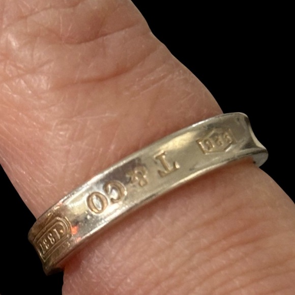 Tiffany & Co Sterling Silver Ring 1837 Collection - 925 Silver - Ring size 5.25